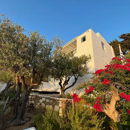 Magnifique Sur La De - Paros