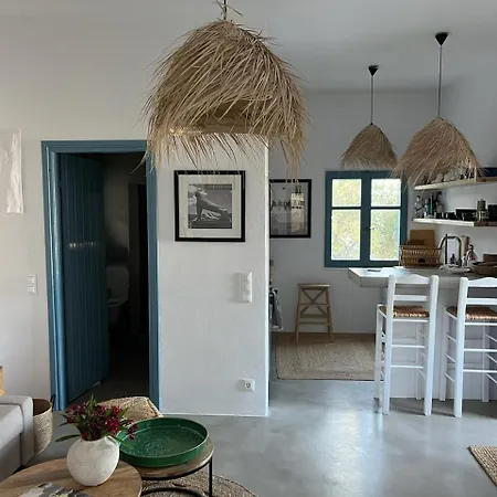 Вилла Magnifique Sur La De - Paros *